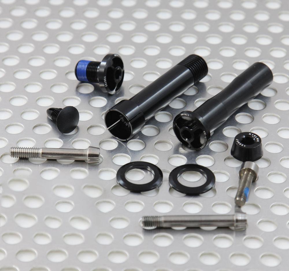 Upper Link Hardware Kit (ACV)