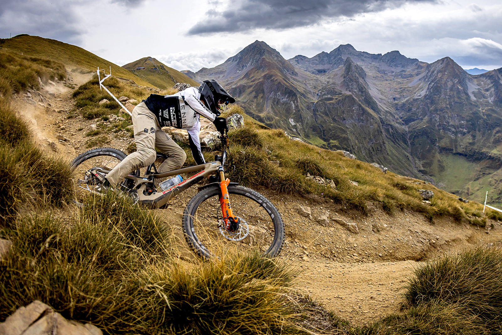 JOB DONE: LOUDENVIELLE EWS FINALS