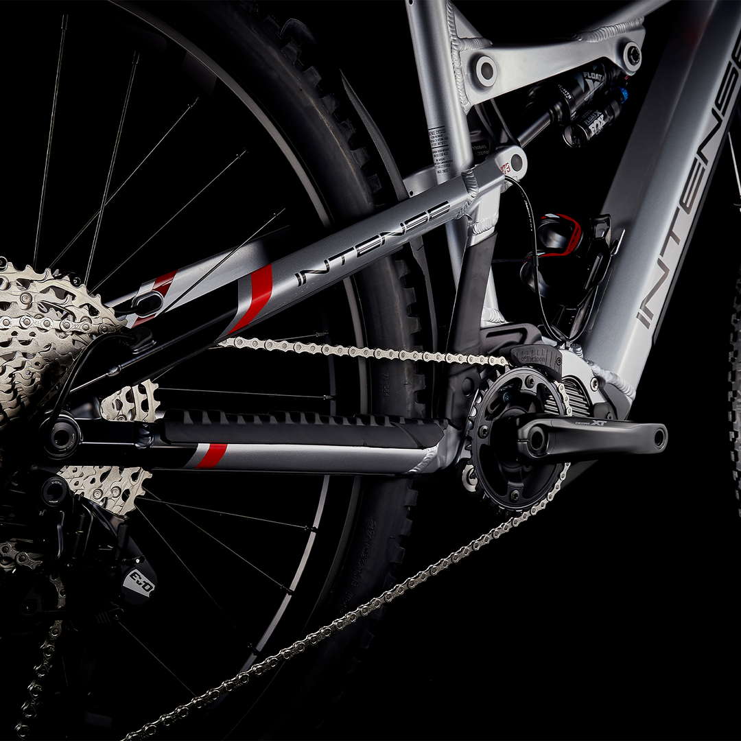Alloy mountain bike price 2025